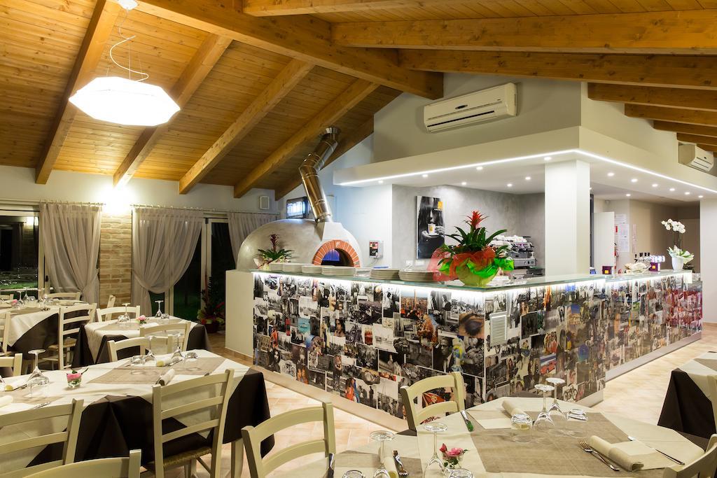 Locanda Borgognina Lucrezia Luaran gambar
