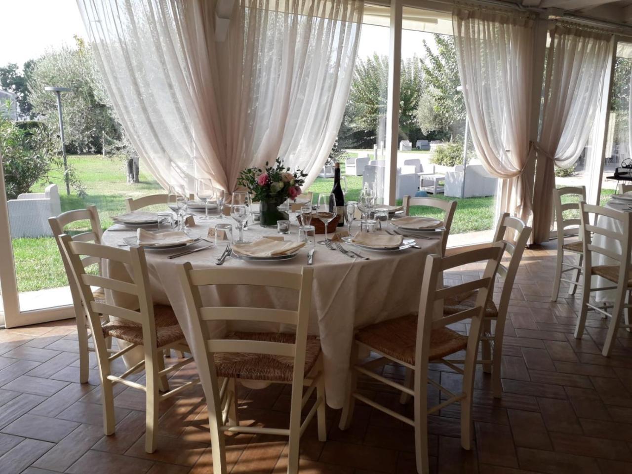 Locanda Borgognina Lucrezia Luaran gambar