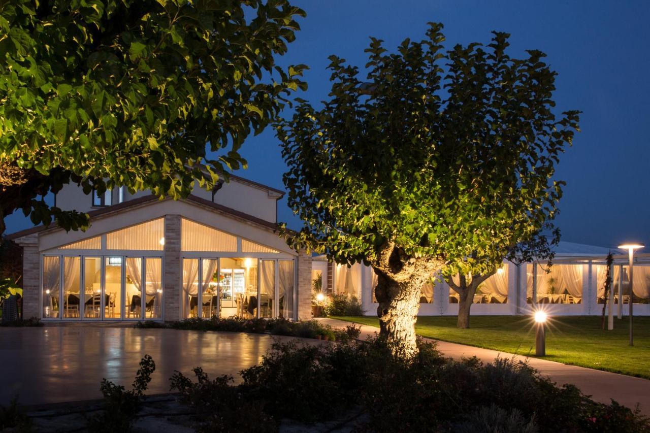 Locanda Borgognina Lucrezia Luaran gambar