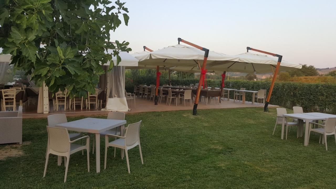 Locanda Borgognina Lucrezia Luaran gambar